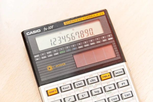 A Vintage scientific pocket calculator from late 80s — Stock Photo, Image