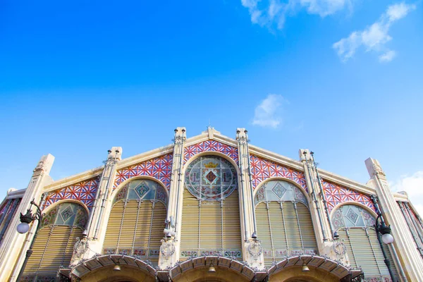 Valencia, España. Mercado Central es un famoso mercado antiguo —  Fotos de Stock