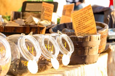 piyasa ahır, ' Avrupa kareler 