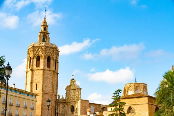 Valencia, Spain. The Valencia Cathedral in the afternoon in summ — Stock Photo, Image