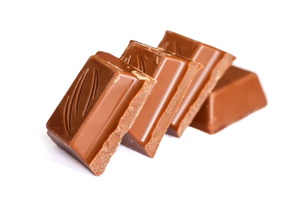 Beyaz Arka Plan Üzerinde Izole Lezzetli Süt Kahverengi Çikolata Yakın — Stok fotoğraf