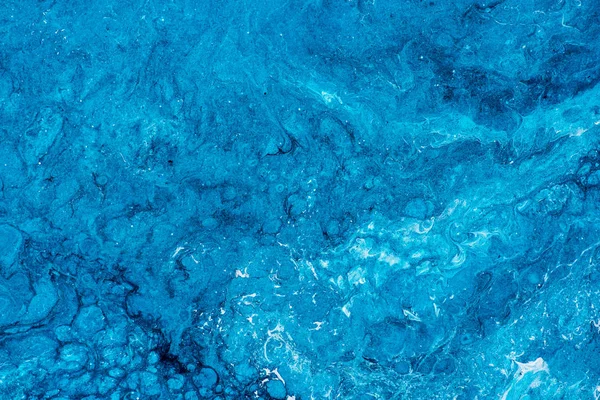 Abstraktní modrá a bílá Akrylová struktura, jako je mramor zpět — Stock fotografie