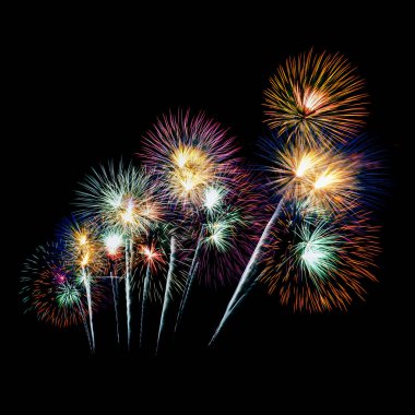 Siyah arkaplanda havai fişekler