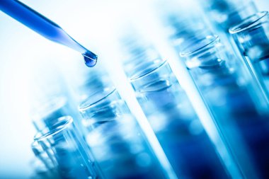 Bilim laboratuarı test tüpleri, laboratuvar ekipmanları.