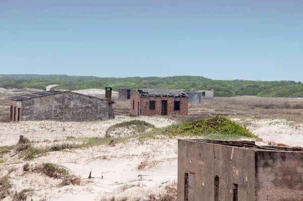 Разрушенная Рыбацкая Деревня Дюнах — стоковое фото