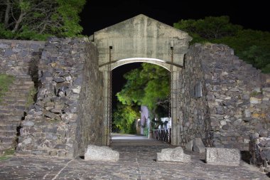 Porton de Campo 'nun Colonia Del Sacramento, Uruguay' daki gece fotoğrafları.