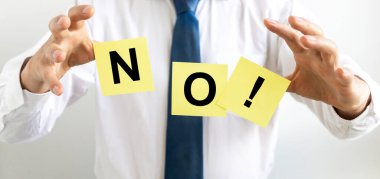 Mesaj yok. Olumsuz cevap kavramı. Risk yok, şiddet yok, ayrımcılık yok..