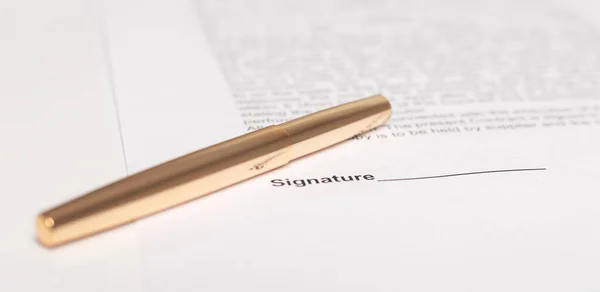 Signature Concept Golden Pen Contract Papers Close Banner — Stock Photo, Image