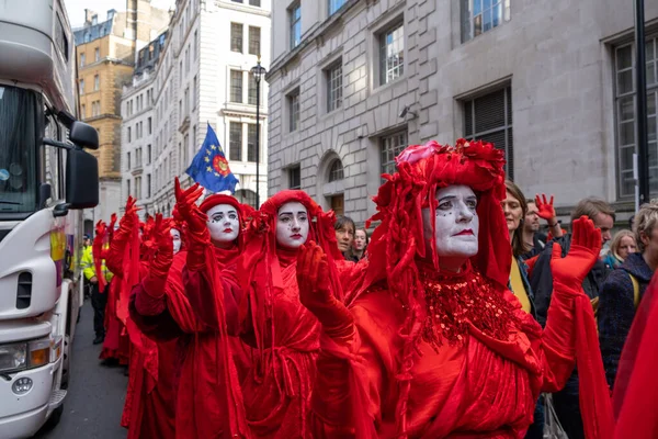 London Жовтня 2019 Ряд Протестувальників Червоної Бригади Лондоні — стокове фото