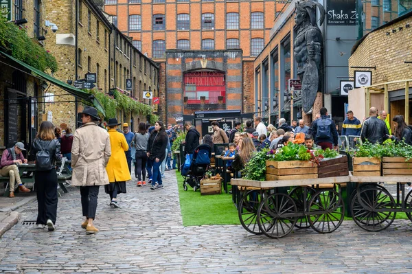 Londres Septembre 2019 Une Salle Manger Extérieure Très Fréquentée Camden — Photo