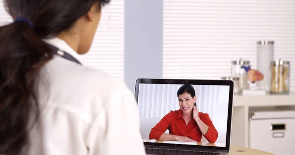 Elderly Patient Video Chatting Doctor — Stock Photo, Image