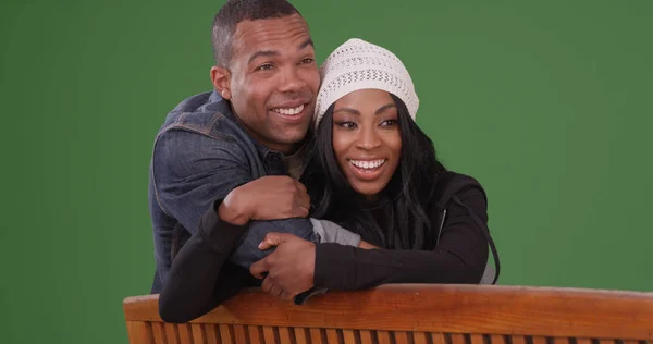 Couple Sitting Bench Together People Watching Green Screen — Stock Photo, Image