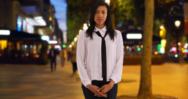 Successful Black Female Business Trip Paris Standing Champs Elysees — Stock Photo, Image