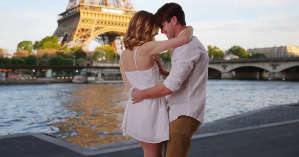 Romantic Young Couple Dancing Seine — Stock Photo, Image