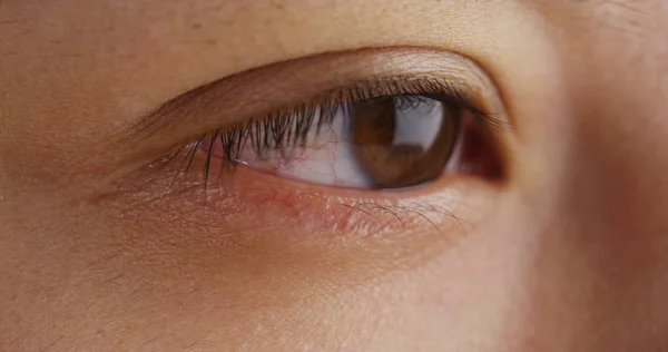 Nahaufnahme Aus Dem Auge Einer Chinesischen Frau — Stockfoto