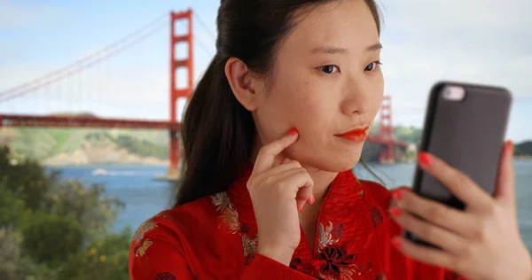 Närbild Happy Tusenåriga Turist Tar Selfie San Francisco Kalifornien — Stockfoto