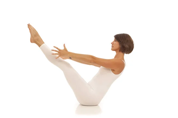 Mujer Joven Haciendo Postura Cabeza Yoga — Foto de Stock