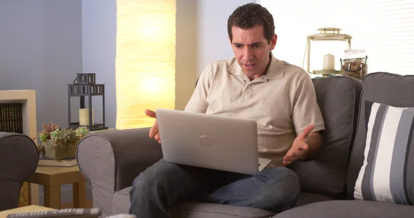 Man Watching Sports Game His Laptop — Stock Photo, Image