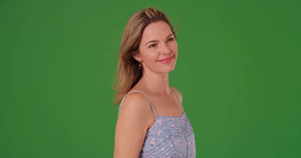 Attractive Middle Aged Caucasian Woman Smiling Green Screen — Stock Photo, Image