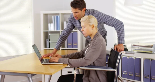 Two Business Colleagues Working Desk — Stock Photo, Image