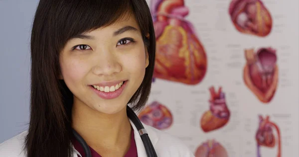 Chinese Female Cardiologist Smiling Camera — Stock Photo, Image