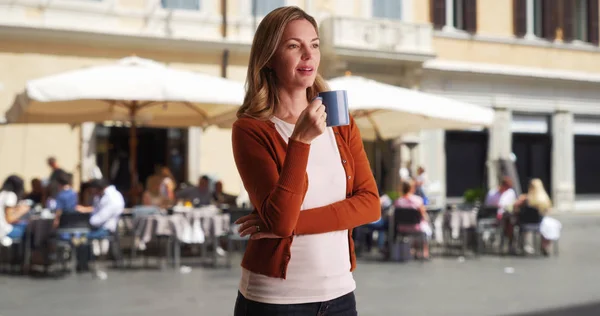 Portrait Caucasian Woman Enjoying Coffee — Stock Photo, Image