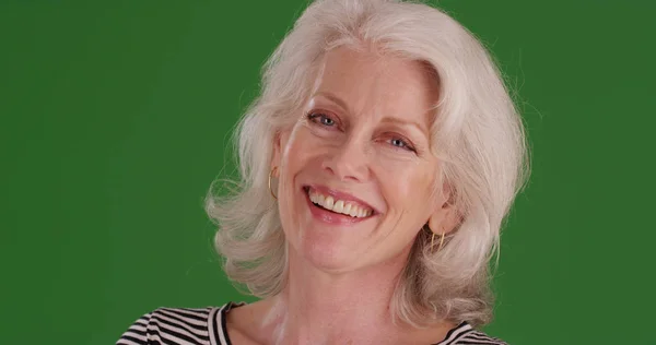 Gelukkig Oudere Blanke Vrouw Lachen Camera Groen Scherm — Stockfoto