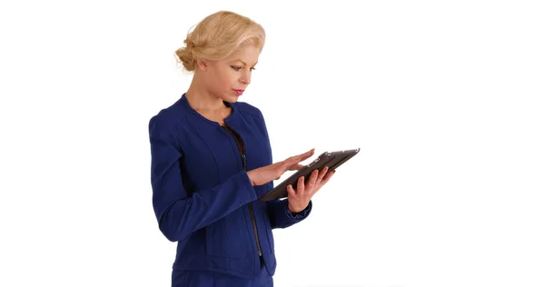 Retrato Mulher Negócios Caucasiana Vídeo Conversando Tablet Dentro Escritório Casa — Fotografia de Stock