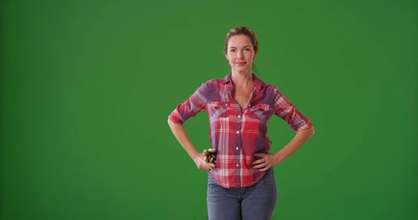 Moyen Femme Caucasienne Jardinier Posant Sur Écran Vert — Photo