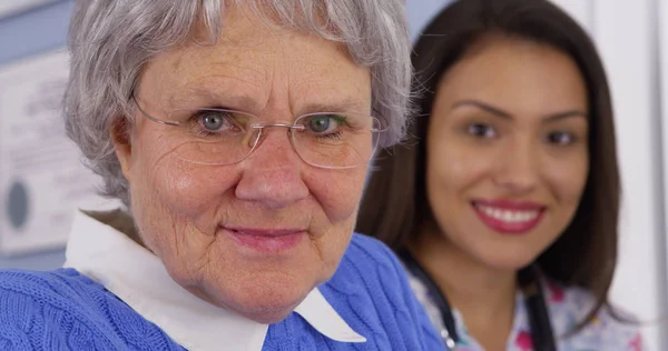 Senior Patient Mexican Caregiver Looking Camera — Stock Photo, Image