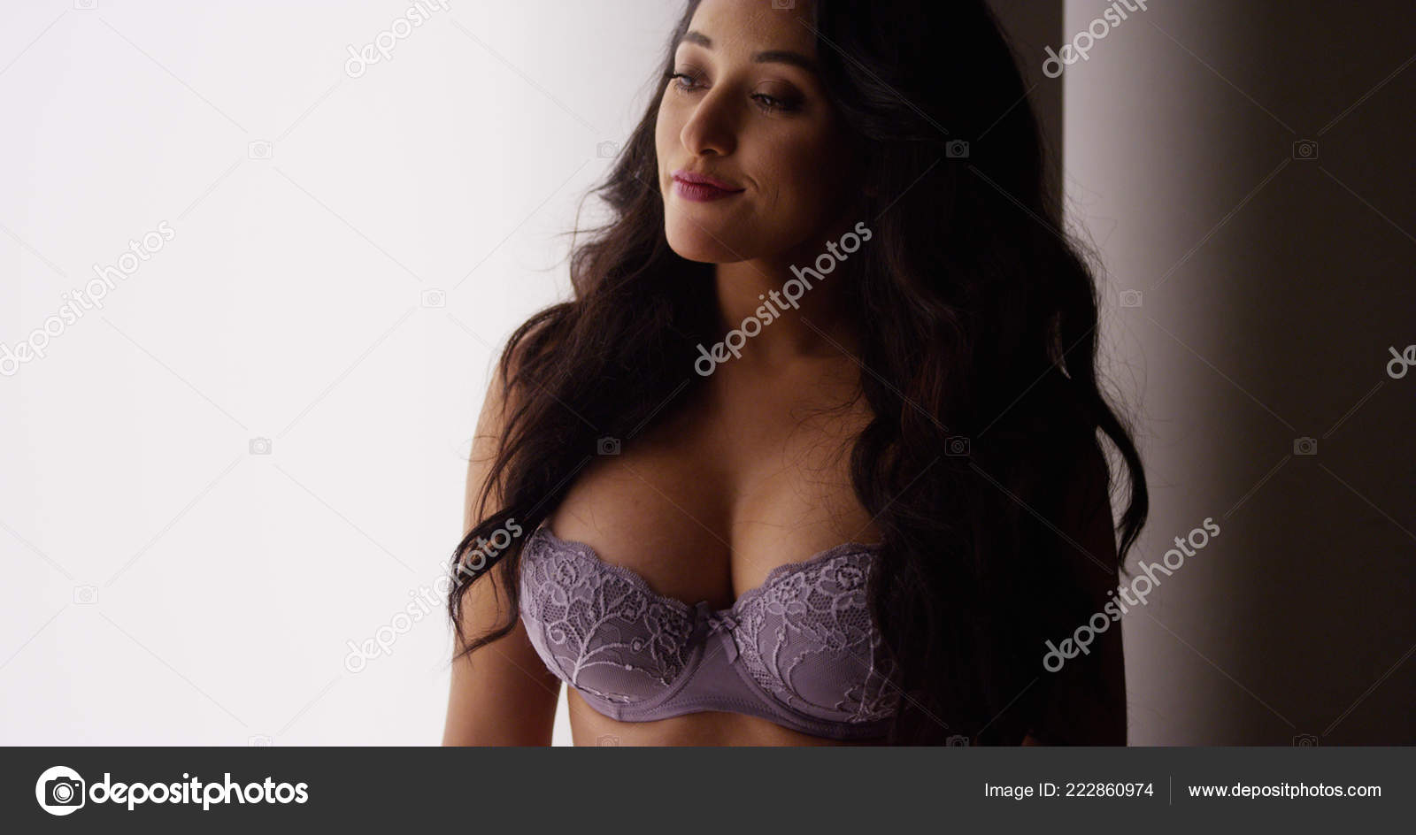 Mujer Mexicana Pie Junto Ventana Lenceria Foto de stock 222860974 mark rocketclips