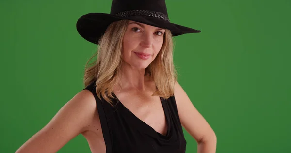 Middle Aged Caucasian Woman Black Hat Posing Green Screen — Stock Photo, Image