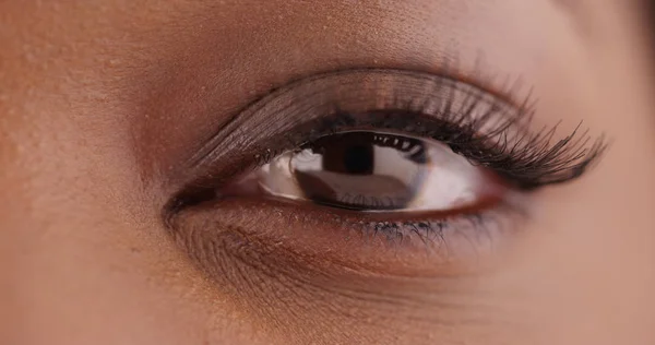 Extreme Close Seup Shot Lovely African American Female Eye — стоковое фото