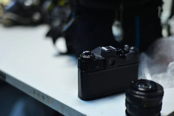 Old Photo Camera Lens Table — Stock Photo, Image