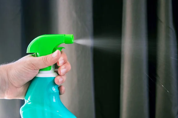 Virüs ve mikropları öldürmek için dezenfektan kullan