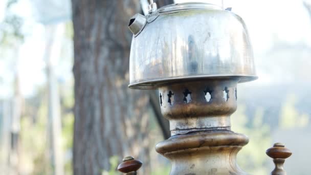 Process of making tea in the samovar. — Stock Video