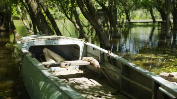 Old fishing boat — Stock Video