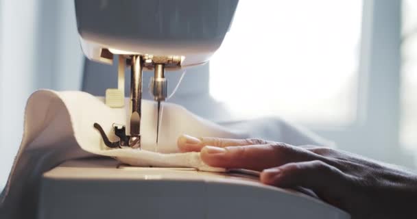 Old Sewing Machine — Stock Video