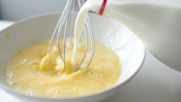 Slow Motion Crop Shot Woman Preparing Homemade Omelette Mixing Whisk — Stock Video