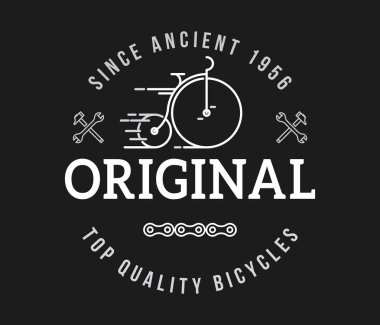 Bisiklete binme ve güzel yerleri keşfetmek hakkında Bisiklet özgün kaliteli siyah beyaz olduğunu