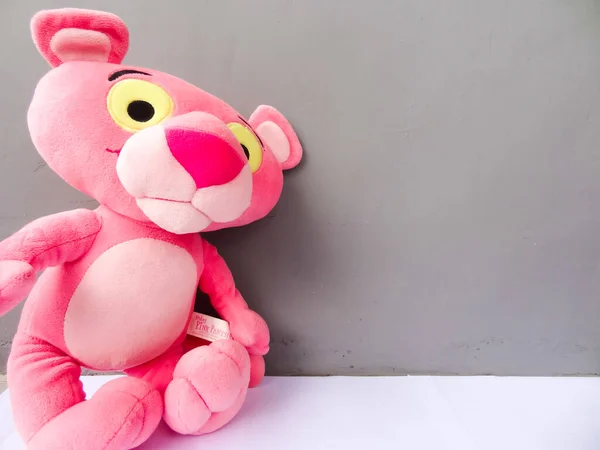 Doll Lion Shape Pink Color Gray Background — Stock Photo, Image