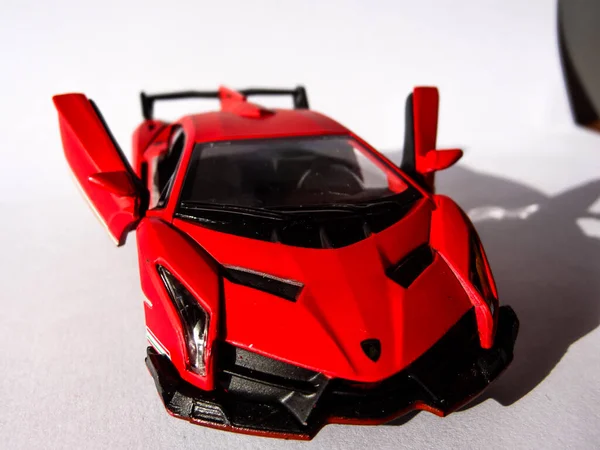 Czerwony Lamborghini Samochód Zabawki Białym Tle — Zdjęcie stockowe