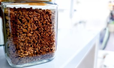 Hazır kahve ya da dondurulmuş kahve olay yerinde doğayla ilgili..