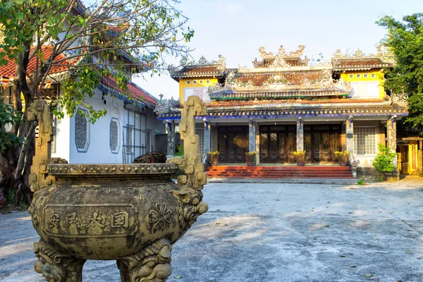 Pagode et temple célèbres de Chua Tan Thai à Da Nang, Vietnam. Un endroit à visiter à Danang . — Photo