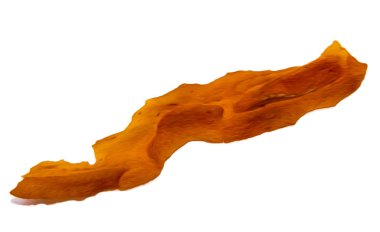 Beyaz arka plan üzerinde fotoğraf manipülasyon izole kırık çam ağacı kabuğu