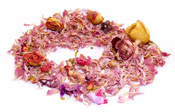 Ortanca ve gül çiçek arka plan dağınık yaprakları