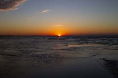 Yaz sonunda gün batımı