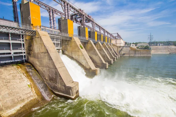 Hydro elektriciteitscentrale in Dubossary, Moldavië — Stockfoto