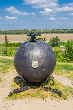 Bender, Transdinyester Cumhuriyeti - kale Tighina Transdinyester Cumhuriyeti, Birleşmiş Milletler tarafından tanınan değil kendini yöneten bölge içinde. Baron Munchausen, top mermisi, Anıt