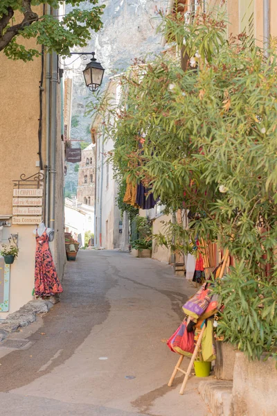 Moustiers-Sainte-Marie, Provence, Francie, Evropa — Stock fotografie